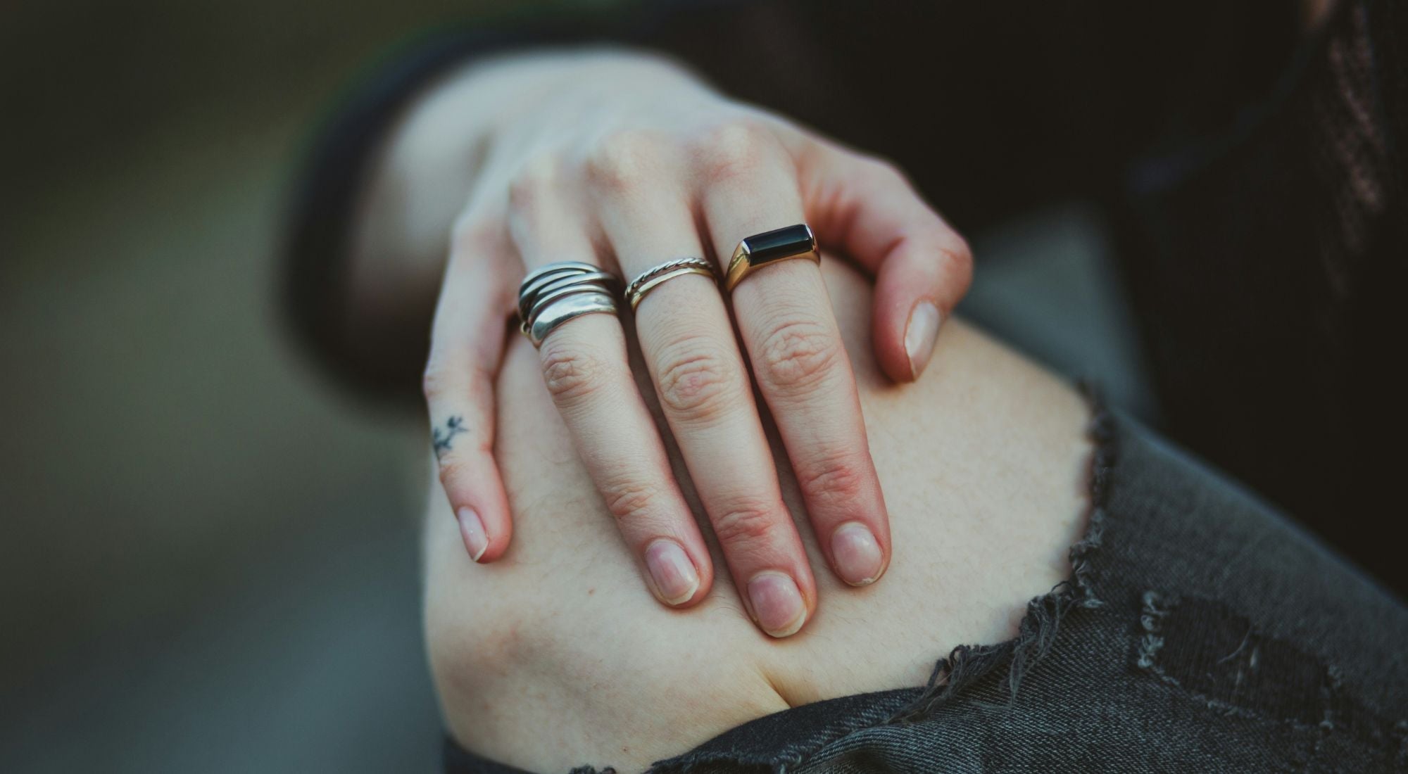 Can You Wear Gold and Silver Rings Together?
