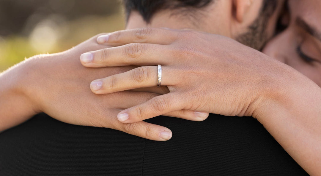 Do Women Buy Engagement Rings for Men