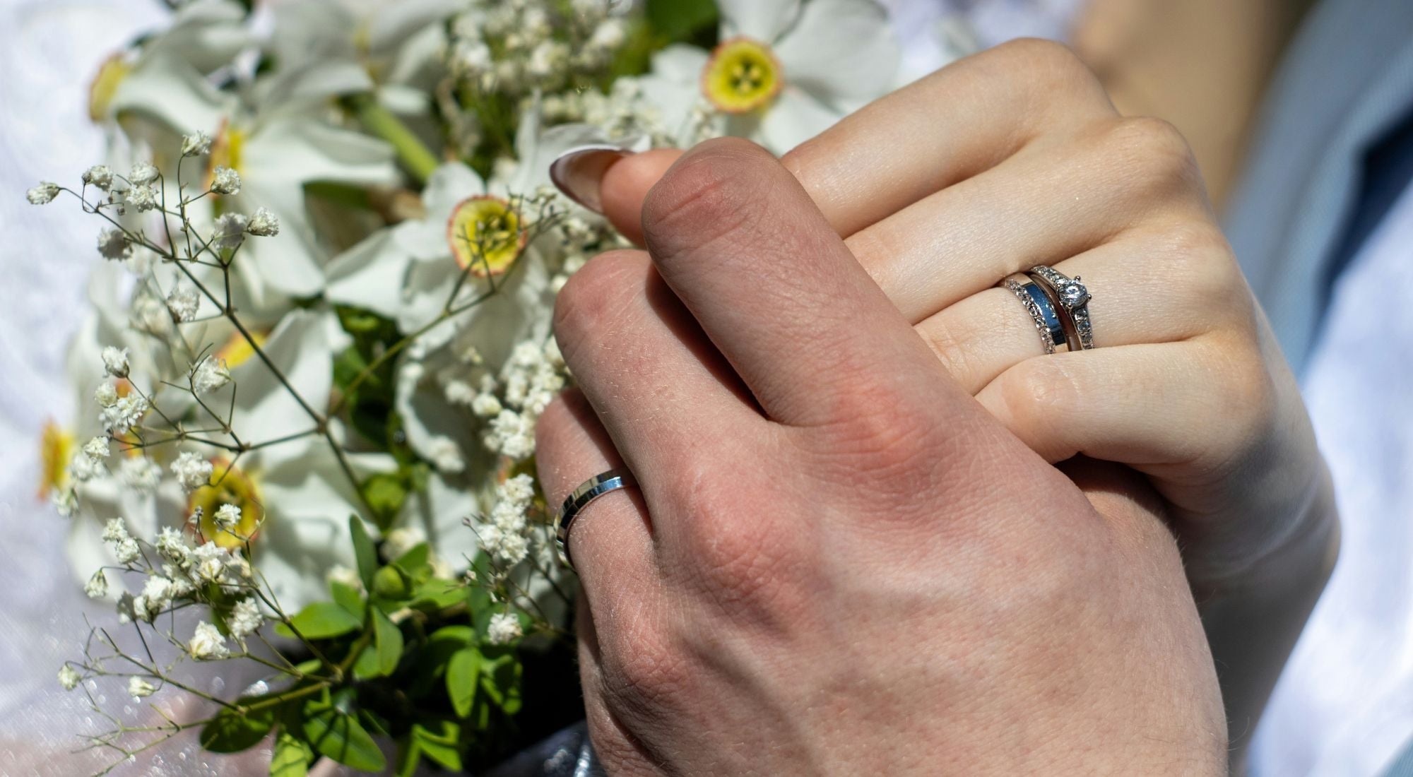 Do You Sleep With Your Wedding Ring On?