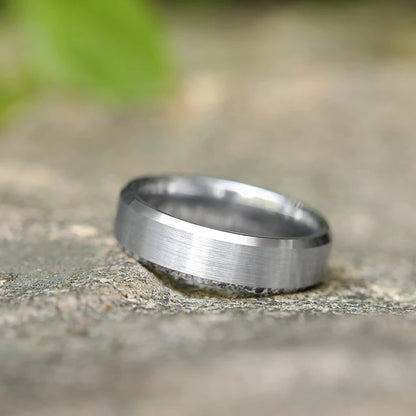 silver color ring for men and women